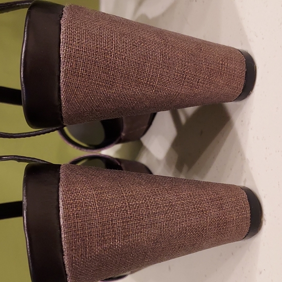 Ralph Lauren Bronze Platform Wedge Sandals. 6.5 - Picture 7 of 14